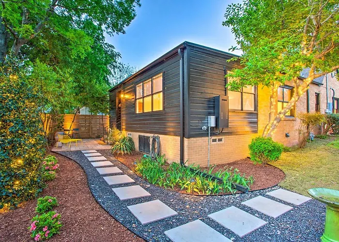 Newly Updated & Charming Azalea District Home