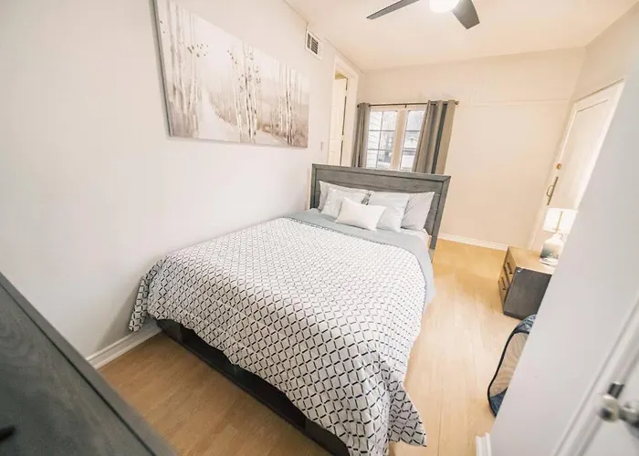 Cozy Retreat On Ferdell