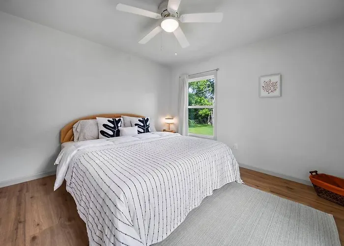Midtown Modern Cottage